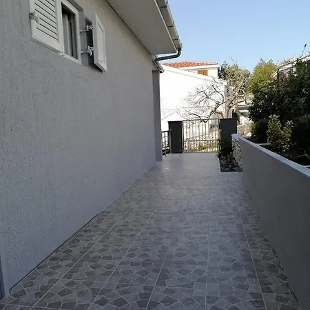 Apartment Sirius Rogoznica *